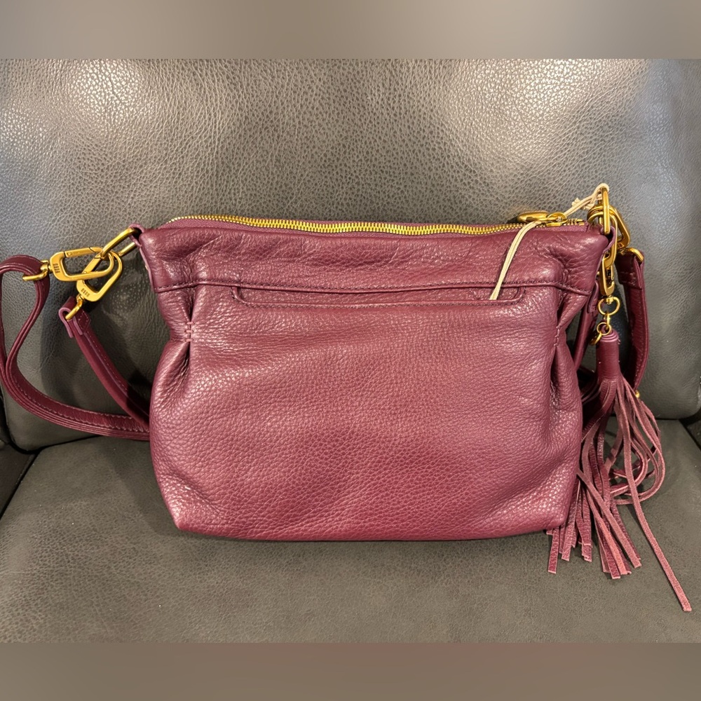 *Brand New* HOBO Kori Crossbody in Pebbled Leather Mulberry Glaze